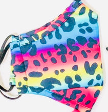 Load image into Gallery viewer, Mask with Carbon Filter