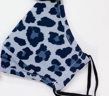 Load image into Gallery viewer, Mask with Carbon Filter