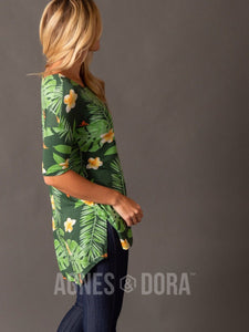 Agnes & Dora™ XS Hi-Lo Tee Plumeria