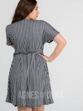 Load image into Gallery viewer, Agnes &amp; Dora™ SMALL Signature Wrap Dress Gingham Girl