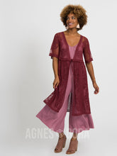 Load image into Gallery viewer, Agnes &amp; Dora™ XS Vintage Lace Duster Black Cherry