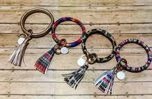 Load image into Gallery viewer, Tassle Bangle